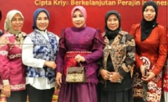 Unjuk Pesona Wastra Bulungan, Dekranasda Kaltara Sukses Curi Perhatian di Kriyanusa 2026