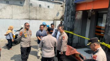 Dampingi PJU Polda Sulsel, Kapolresta Gowa Cek Langsung Kantor Pos Pascadirusak Massa